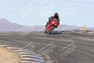 media/Nov-16-2025-Race Pace (Sun) [[8c5fa54630]]/Verified Riders/1-Turns 9 and 10 (925am)/